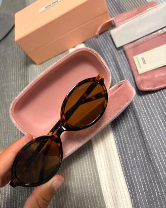 occhiali da sole miu miu