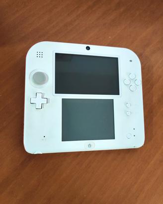 Nintendo 2DS Bianco