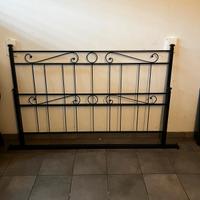 testata del letto in ferro battuto