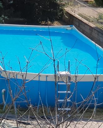 Piscina fuori terra 11x6x1.30