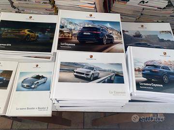 Depliant,poster e calendari PORSCHE