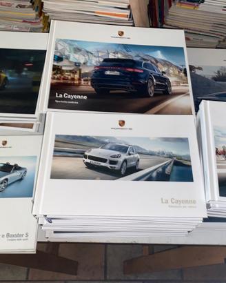 Depliant,poster e calendari PORSCHE