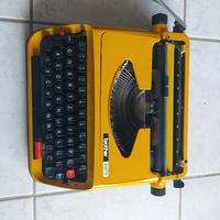 Macchina da scrivere Brother 440TR gialla 