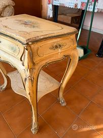 Comodino barocco veneziano