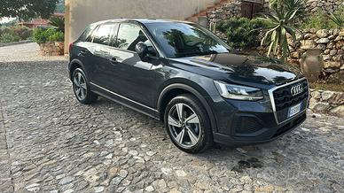 AUDI Q2 30 1.0 tfsi admired
