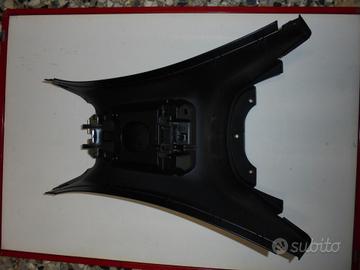 65464100Z1 COPERTURA CENTRALE PIAGGIO X EVO 125-25
