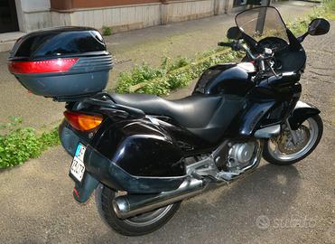 Honda 650 Deauville