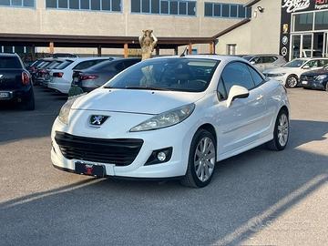 Peugeot 207 1.6 8V HDi 112CV CC Féline