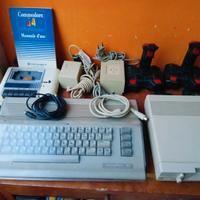 Commodore 64 C con accessori