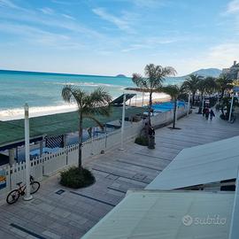 Fronte mare ristrutturato