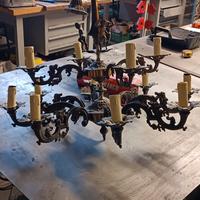 lampadario in bronzo