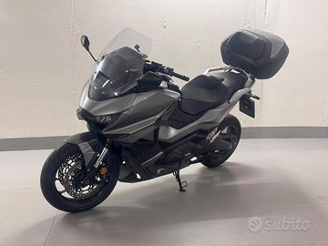 Honda Forza 750