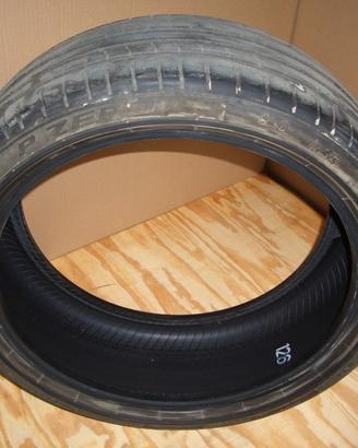 Pneumatico Pirelli P ZERO 225/40 R19 93Y RUNFLAT
