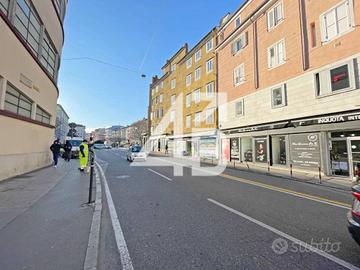Immobile di 190 m² con più di 5 locali a Trieste