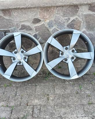 Cerchi in lega aftermark Audi A4 17x71/2J ET 42