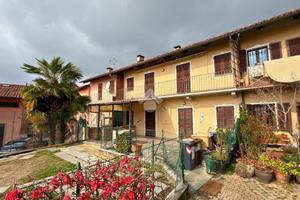 CASA SEMINDIPENDENTE A MONCALIERI