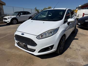 Ford Fiesta 1.5 TDCi 75CV 5 porte Black & White Ed