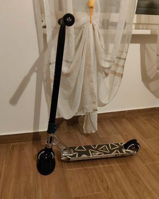monopattino freestyle 