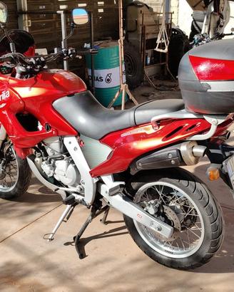aprilia pegaso 650