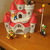 Super Mario Castello Regno Funghi con personaggi