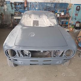 alfa romeo gt 1300  soloda assemblare e verniciar