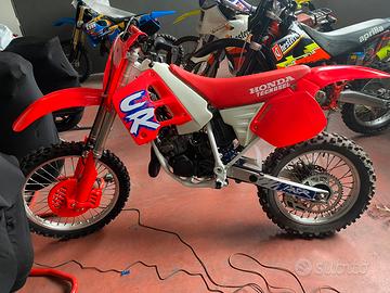 Honda CR 125 Moto e Scooter In vendita a Bergamo