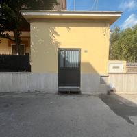 Due locali con bagno multiuso