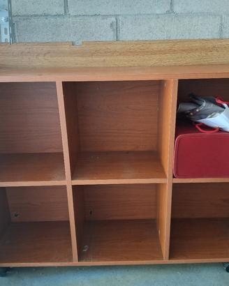 mobile libreria/dischi