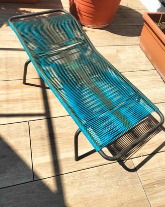 Sdraio vintage fa esterno blu