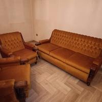 Divano letto + 2 poltrone 