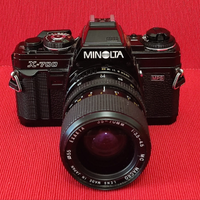 Minolta X-700 reflex