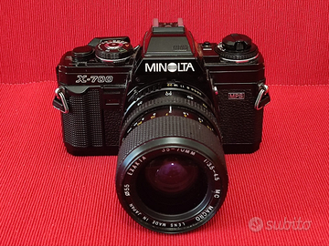 Minolta X-700 reflex