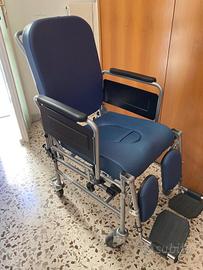 Sedia comoda con rotelle Easy Commode