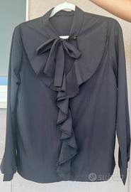 Camicia nera volant