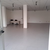 Magazino mq 100 uso commerciale a REALMONT