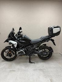 Bmw R 1300 GS triple black pack