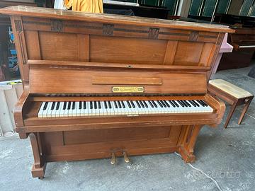 Pianoforte perfettamente funzionante trasp. Incl.