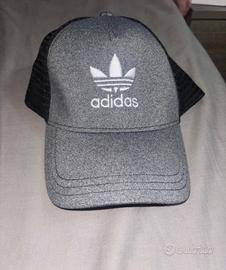 Cappellino Adidas Grigio e Nero