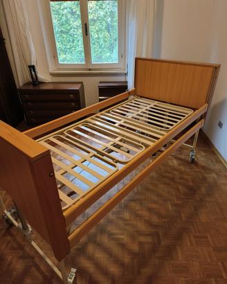 Letto elettrico per disabili