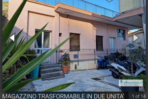 Magazzino trasformabile in due unita' abitative
