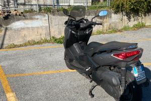 Yamaha xmax 250