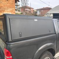 HARD-TOP ALUCAB ALLUMINIO montato su toyota hilux
