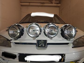 Peogeut 106 rally