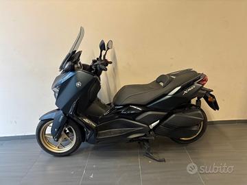 Yamaha X-Max 300 Tech Max