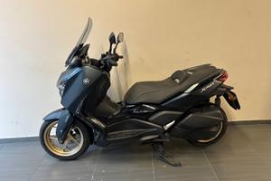 Yamaha X-Max 300 Tech Max