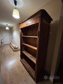 Armadio/libreria in legno massello stile rustico