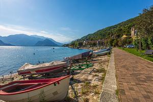 Ristorante storico con dehor sul lago
