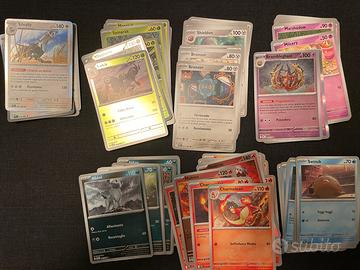 Mazzo lotto carte Pokémon