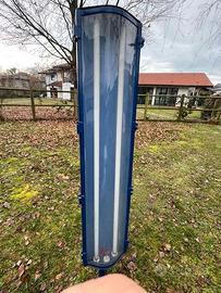 Lampada da terra con 2 neon