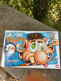 Gastone testone
